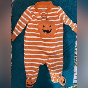3 months pumpkin feeties and onesie